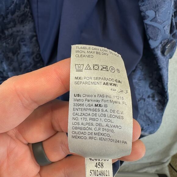 Chico's Chenille Jacquard Jacket Womens Size 3 Blue 100% Polyester Long Sleeve - Picture 6 of 12